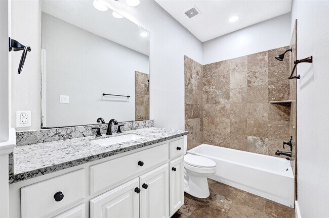 Building Photo - 194 W Breezy Way