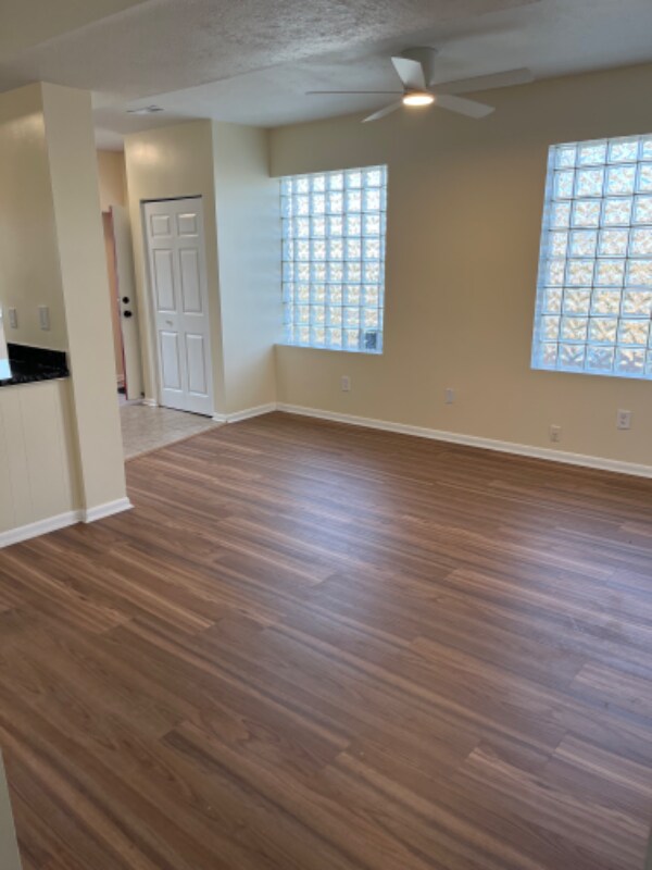 3951 Pearl Rd Unit Down, Medina, OH 44256 Room for Rent in Medina, OH