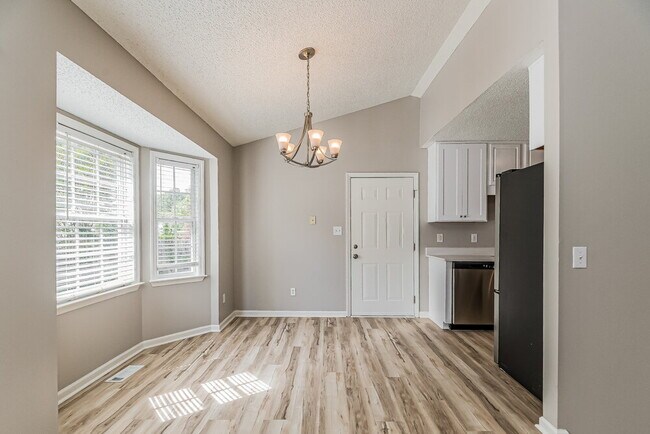Foto del edificio - 1012 S Willhaven Dr