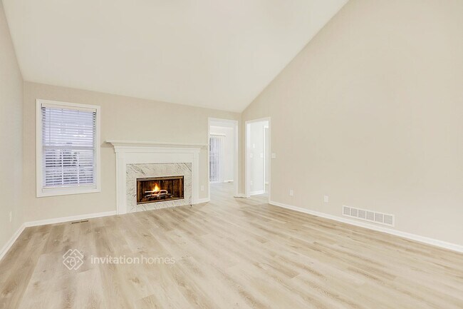 Building Photo - 2363 Loren Falls Ln SW