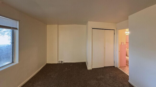 Foto del edificio - 2122 Granite St