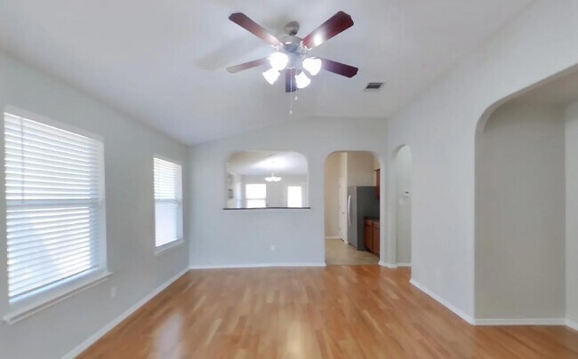 Foto del edificio - Spacious, Stylish, and Simply Perfect — 3-Bedroom Home