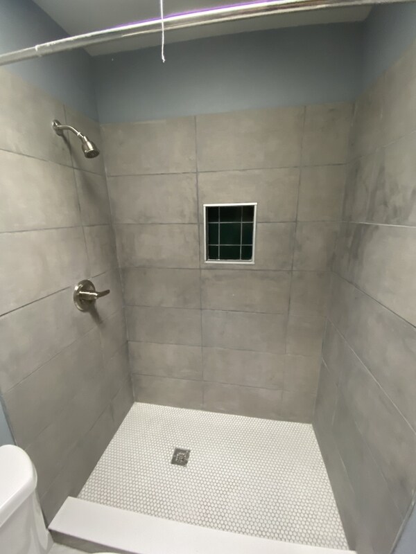 Foto del edificio - 423 N Highland Ave