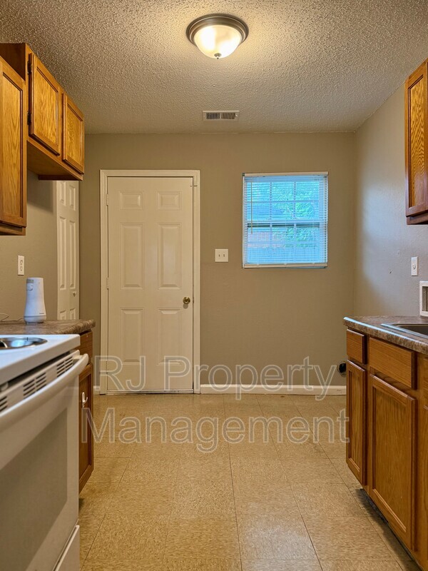 Foto del edificio - 710 Pendleton St