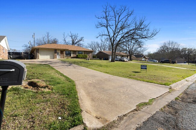 Foto del edificio - Charming Newly Remodeled Rental Home in a Quiet Neighborhood