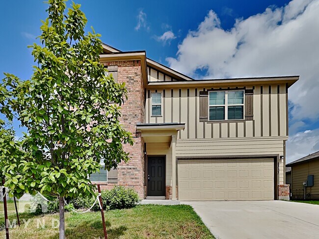 Building Photo - 6707 Shiraz Way