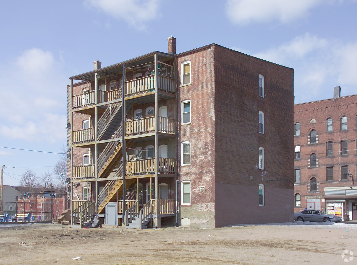 Foto del edificio - 556 S Bridge St
