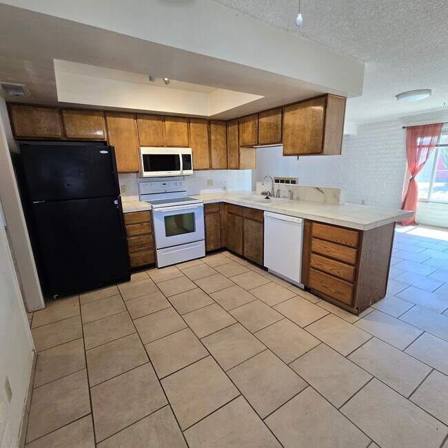 Foto del edificio - Sunsites/Pearce Southwest Style Home