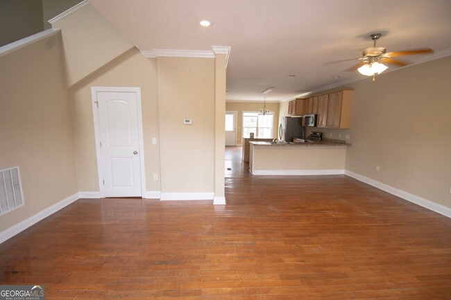 Building Photo - 4988 Burkhalter Rd
