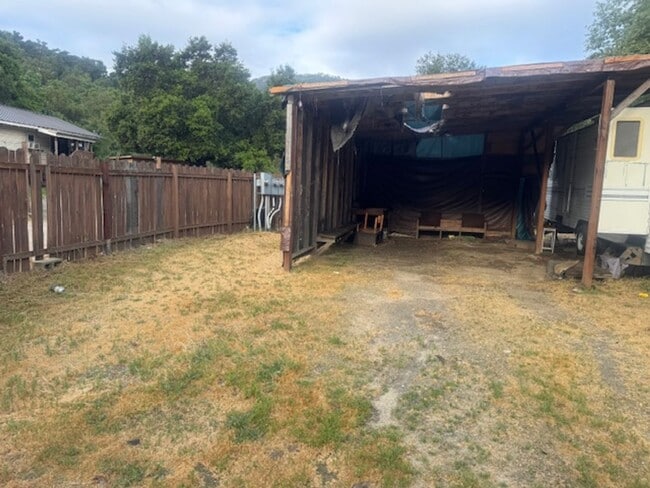 Building Photo - 18800 Cachagua Rd