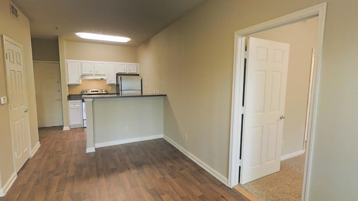 Photo - Hawthorne North Druid Hills Apartments