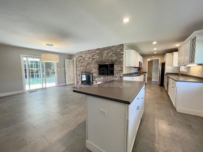 Foto del edificio - 626 Huntleigh Dr