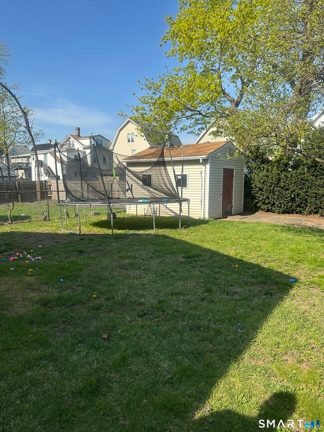 Building Photo - 433 3rd Ave