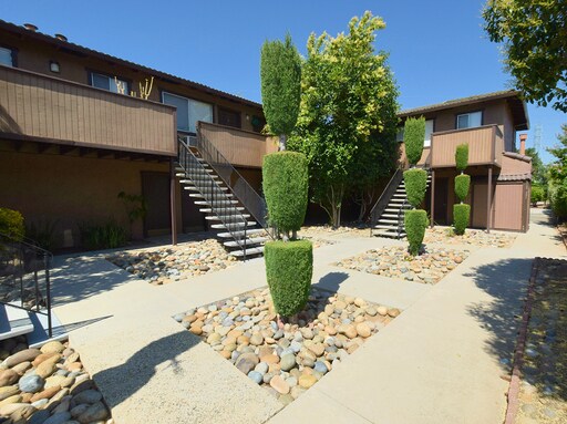 Building Photo - 5522 Camden Ave
