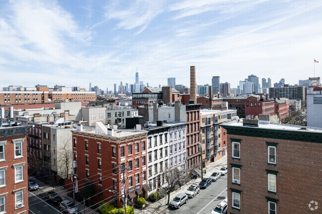 Foto aérea - 331 Adams St