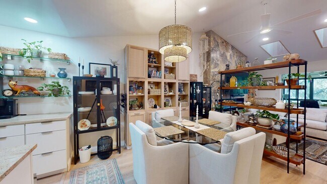 Foto del edificio - 385 E Hartford St