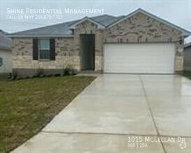 Building Photo - 1015 McLellan Dr