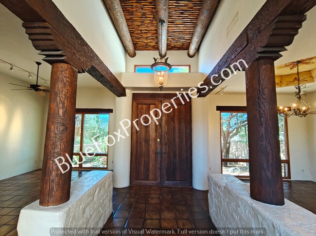 Building Photo - 5661 E Shadow View Ct