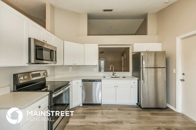 Foto del edificio - 11425 Wellman Dr