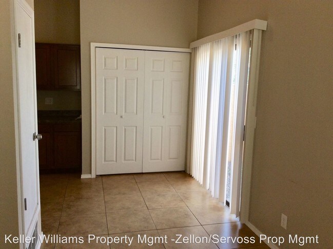 Foto del edificio - 2 br, 1 bath House - 213 W. Virginia Street