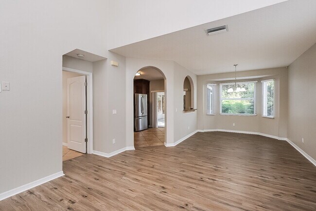 Foto del edificio - 914 Lake Shore Ranch Dr