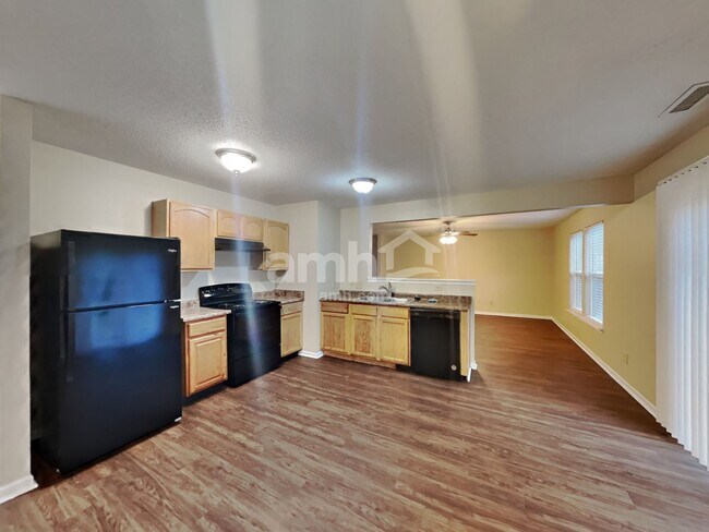 Building Photo - 6324 Alonzo Dr