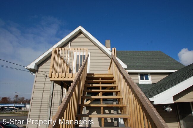 Building Photo - 3 br, 2 bath House - 1001 West Market Street