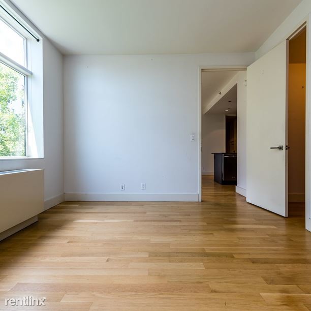 Foto del edificio - 114 Troutman St