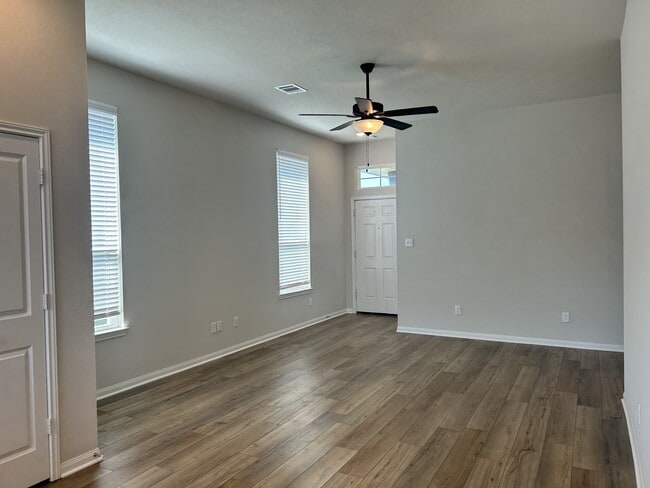 Building Photo - 10607 Natural Pond Rd