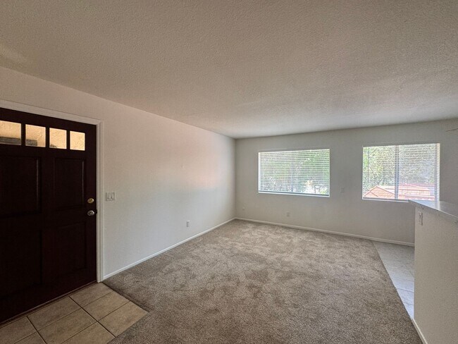 Foto del edificio - 2616 Alpine Blvd