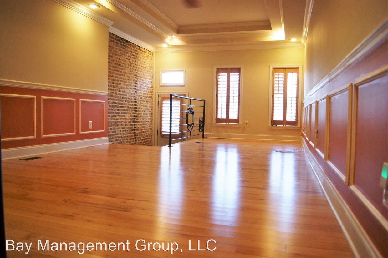 2 br, 3 bath House 1268 James Street House for Rent in Baltimore