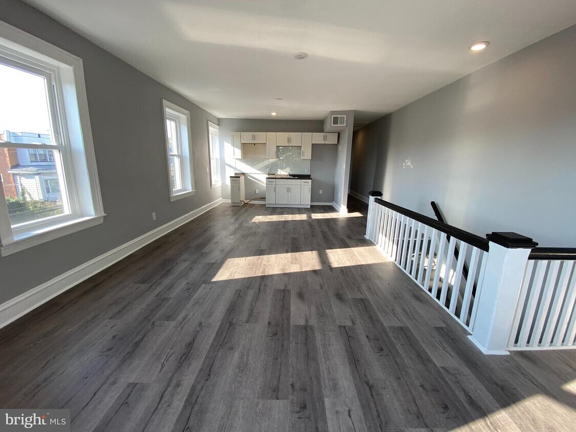 Foto principal - 5861 Cedar Ave