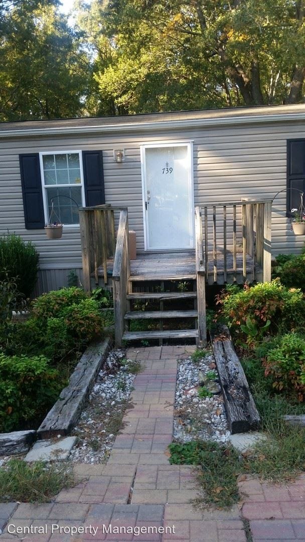 Building Photo - 3 br, 2 bath House - 739 Cherokee Road