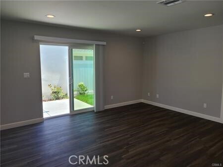 Foto del edificio - 13649 Osborne St