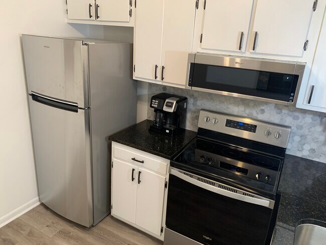 Foto del edificio - 57 Hanover Cir S