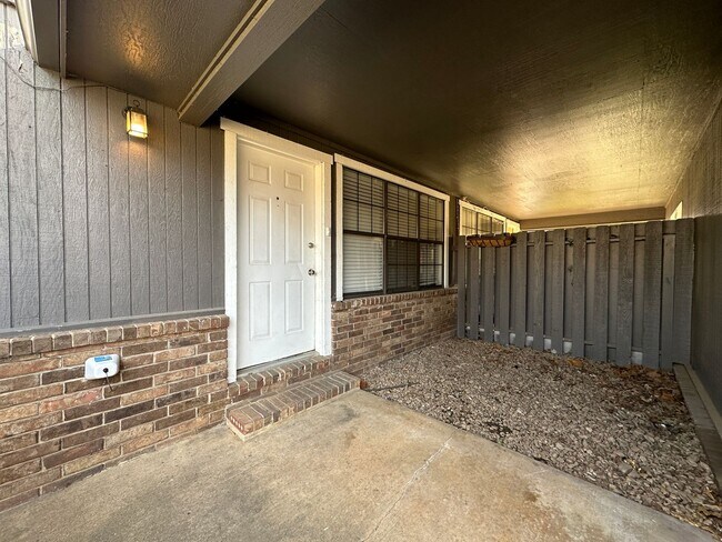 Foto del edificio - 35 Aberdeen Cir