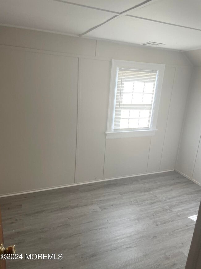 Building Photo - 1313 Ocean Terrace