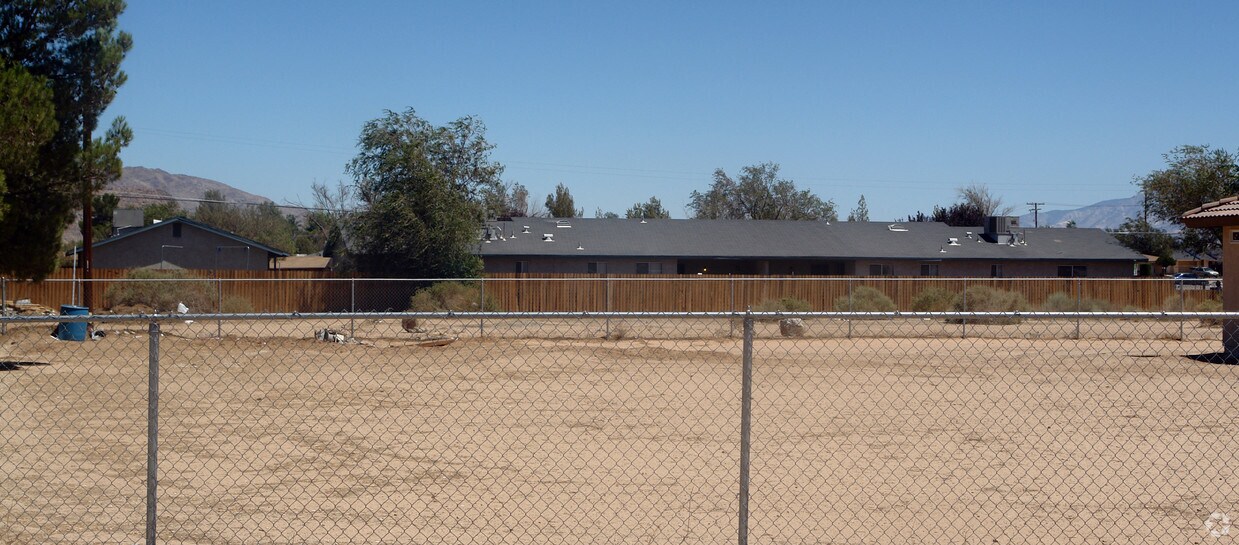 Building Photo - 21654 Nisqually Rd