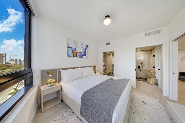 Building Photo - 45 NW 1st St