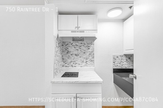 Foto del edificio - Newly remodeled modern Studio + 1 Bath + P...