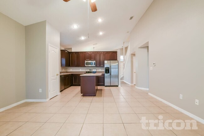 Building Photo - 403 Marathon Ln