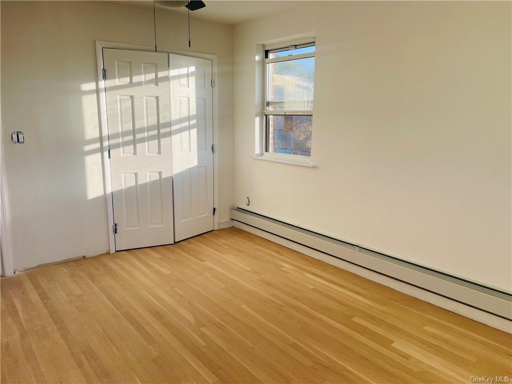 Foto principal - 3028 Kingsbridge Terrace