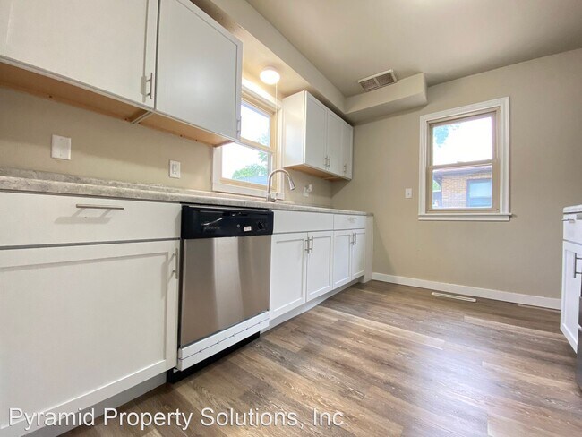 Building Photo - 3 br, 1.5 bath House - 3309 E 29th St