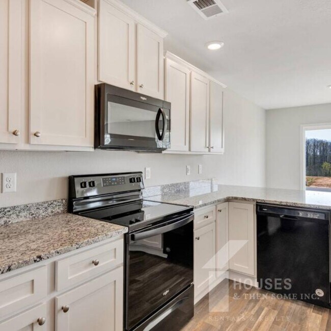 Foto del edificio - 3006 Wingadee Dr