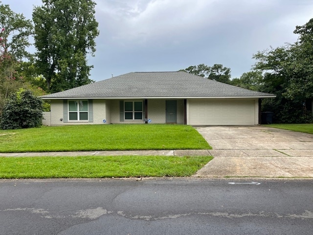 Building Photo - 1182 Colonial Dr
