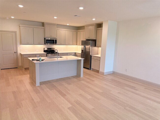 Foto del edificio - 1006 Stockton Dr