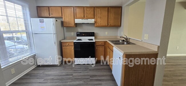 Foto del edificio - 5444 Evard Rd