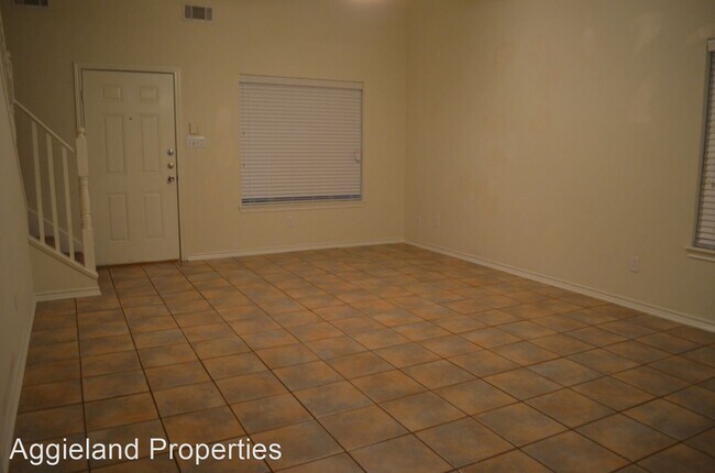 Building Photo - 4 br, 4 bath House - 1722 Boardwalk Ct