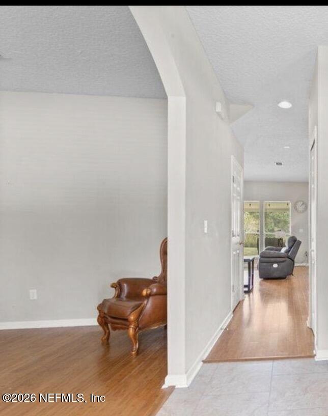 Foto del edificio - 9309 Prosperity Lake Dr