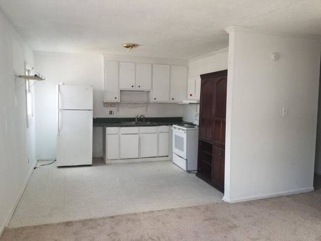 Building Photo - 9-D Welch Pl, 27707